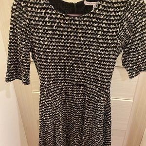Black and white short sleeve dress